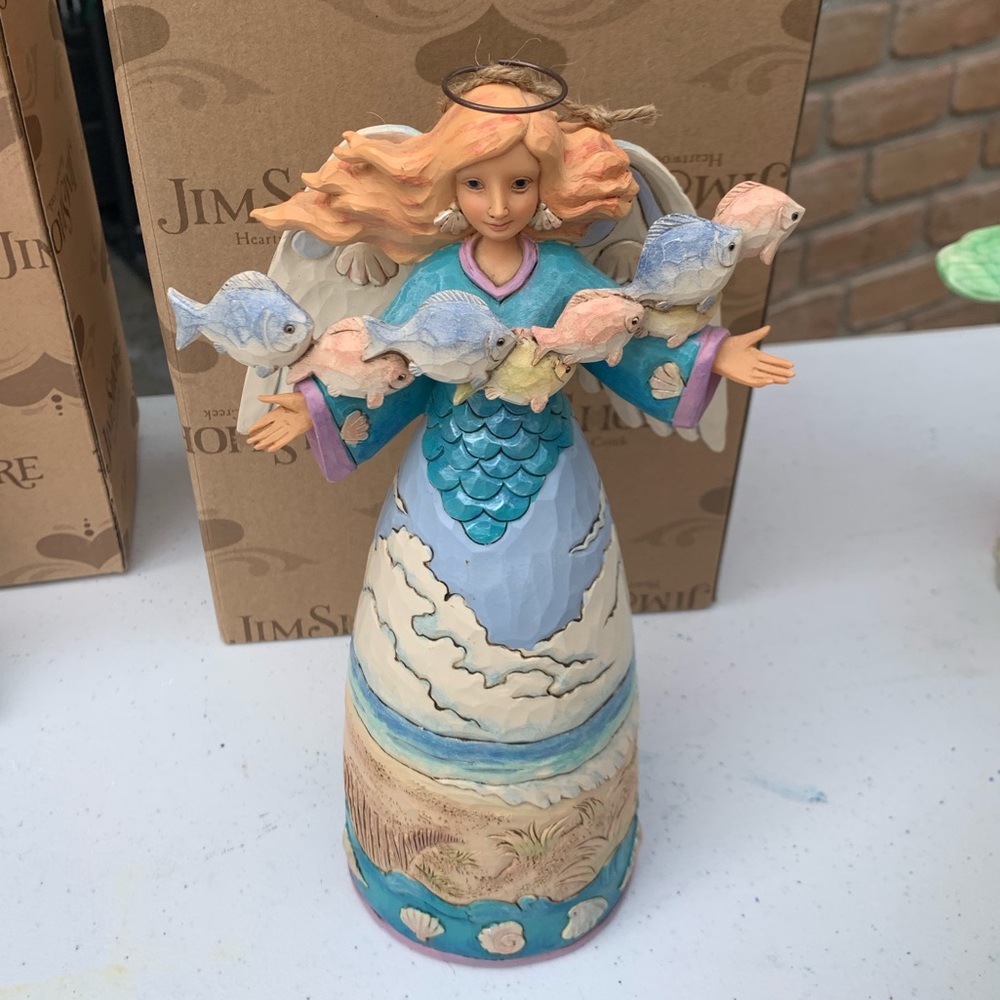 Jim Shore HOPE FLOATS 6001525 Angel holding fish coastal figurine 2018